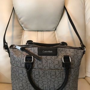 CalvinKlein Grey Satchel/crossover